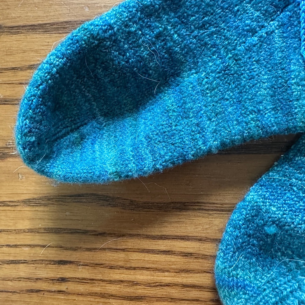 Handmade Handknit Merino Wool Worn Women’s Socks Sz M - Picture 3 of 6